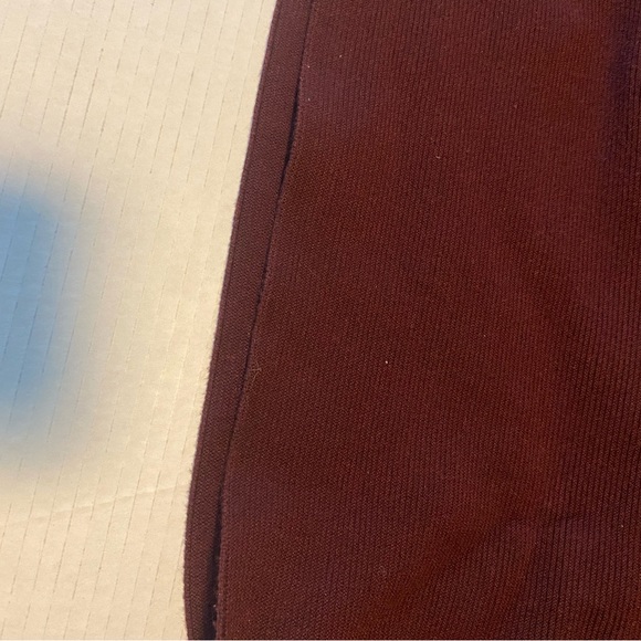 MM LaFleur burgundy maroon sweater dress bell sleeve business work comfortable - Picture 11 of 11